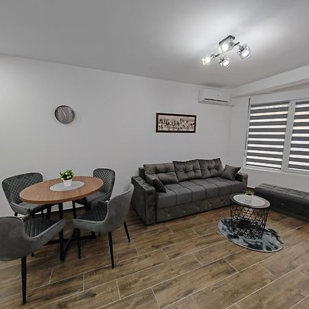Appartement Imperial à Veliko Gradište Extérieur photo