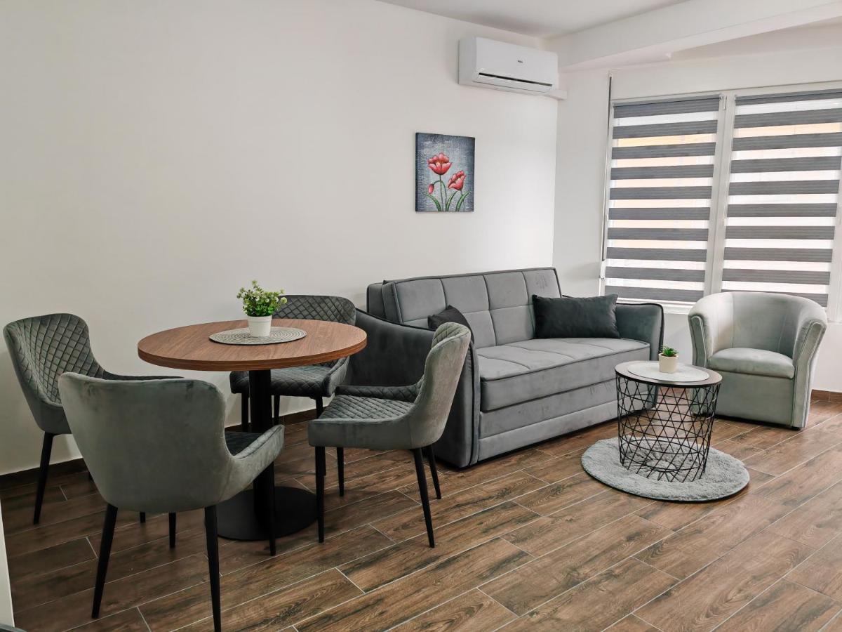 Appartement Imperial à Veliko Gradište Extérieur photo