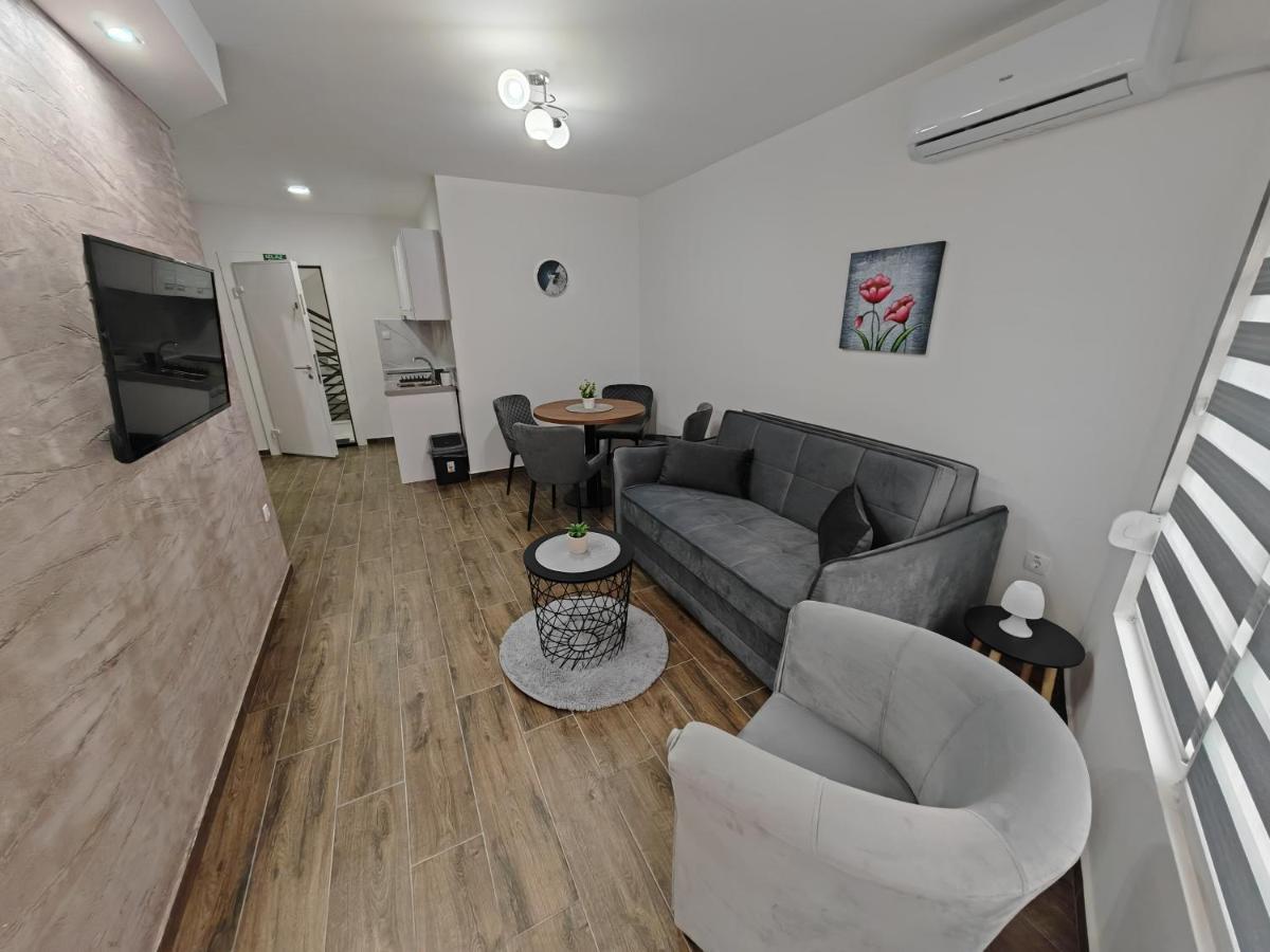 Appartement Imperial à Veliko Gradište Extérieur photo