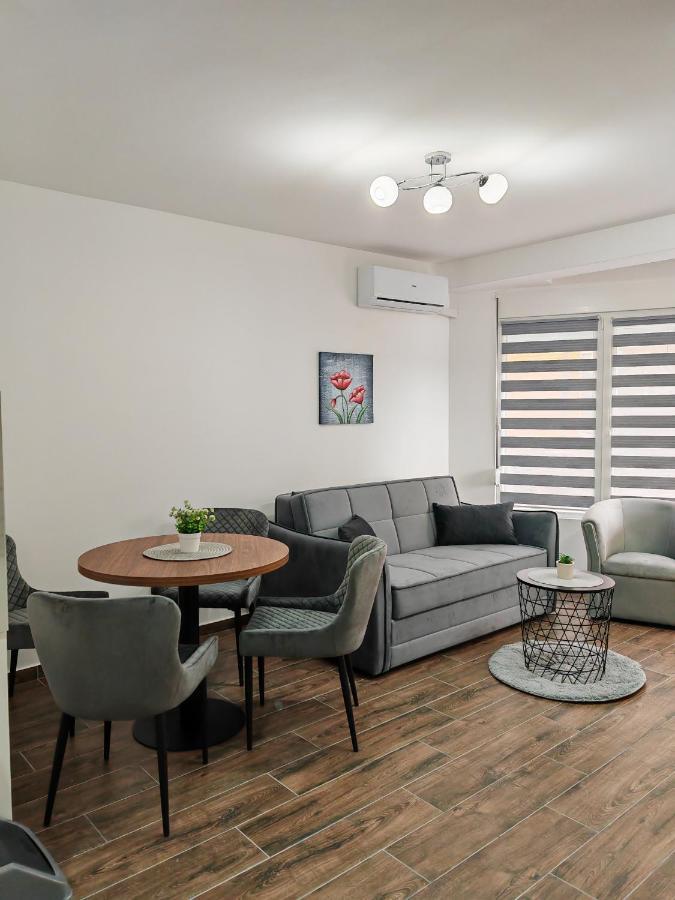 Appartement Imperial à Veliko Gradište Extérieur photo