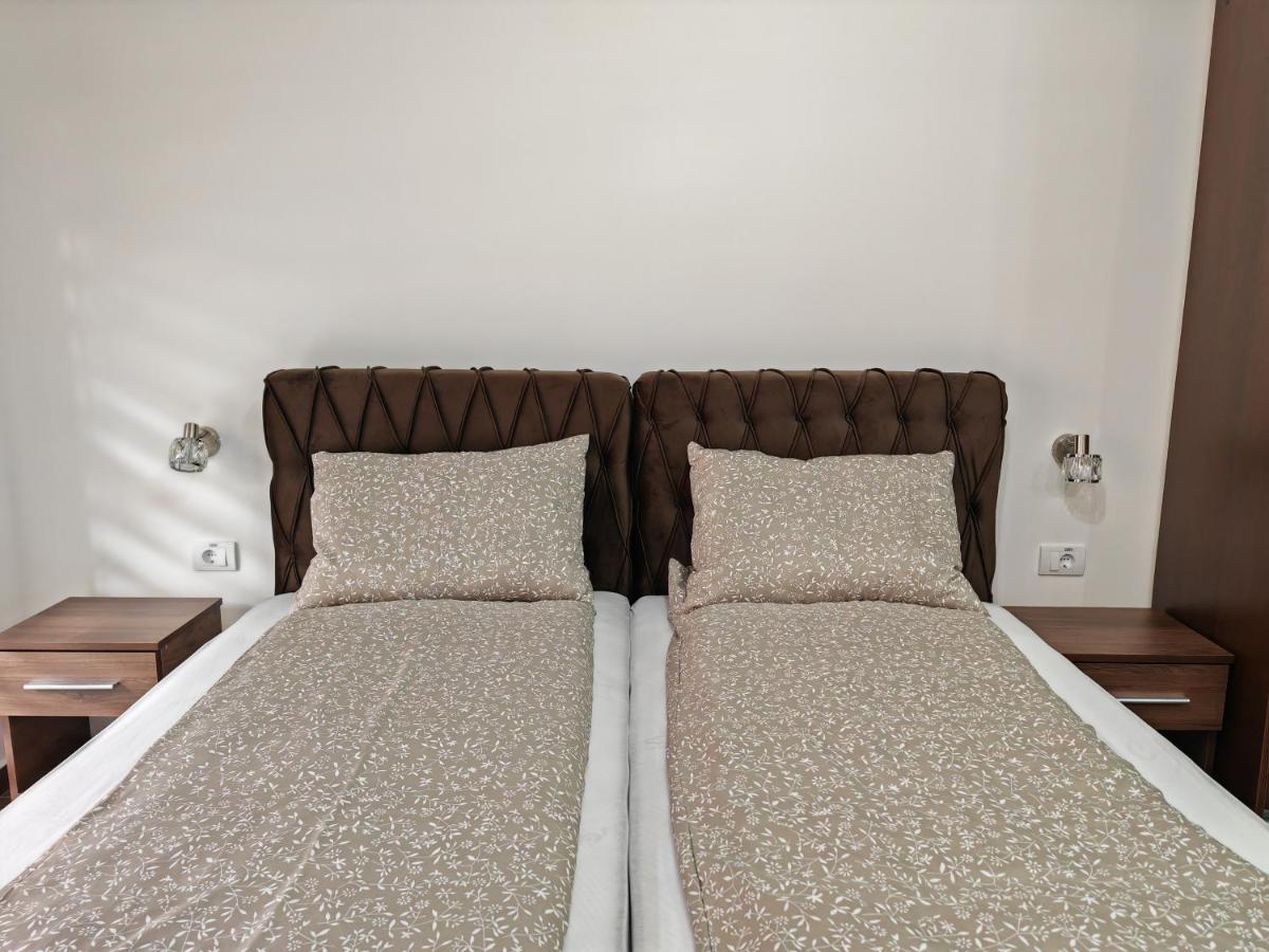 Appartement Imperial à Veliko Gradište Extérieur photo