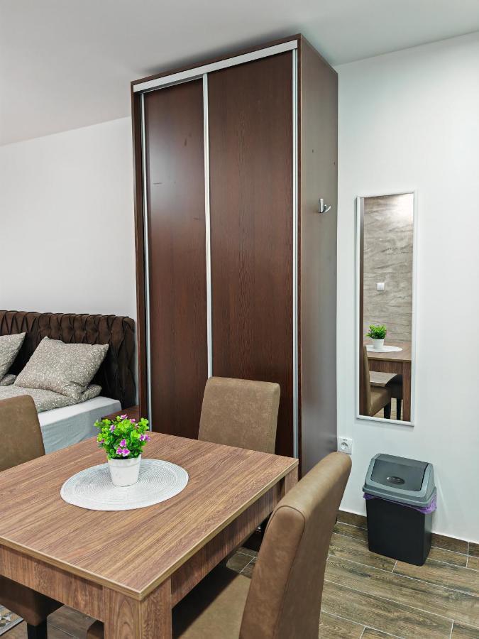 Appartement Imperial à Veliko Gradište Extérieur photo