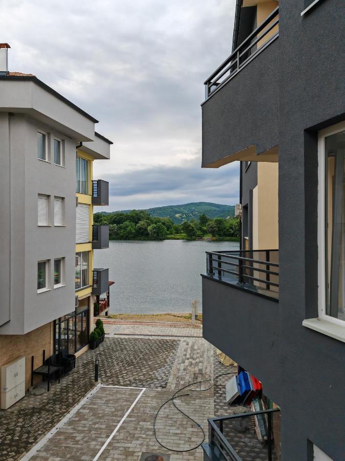 Appartement Imperial à Veliko Gradište Extérieur photo