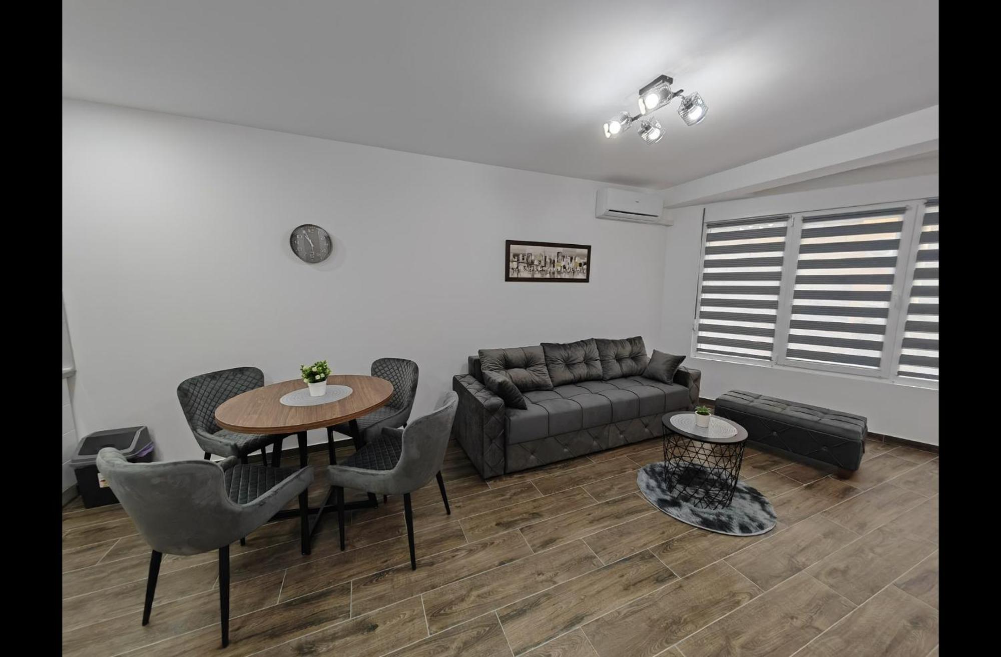 Appartement Imperial à Veliko Gradište Extérieur photo